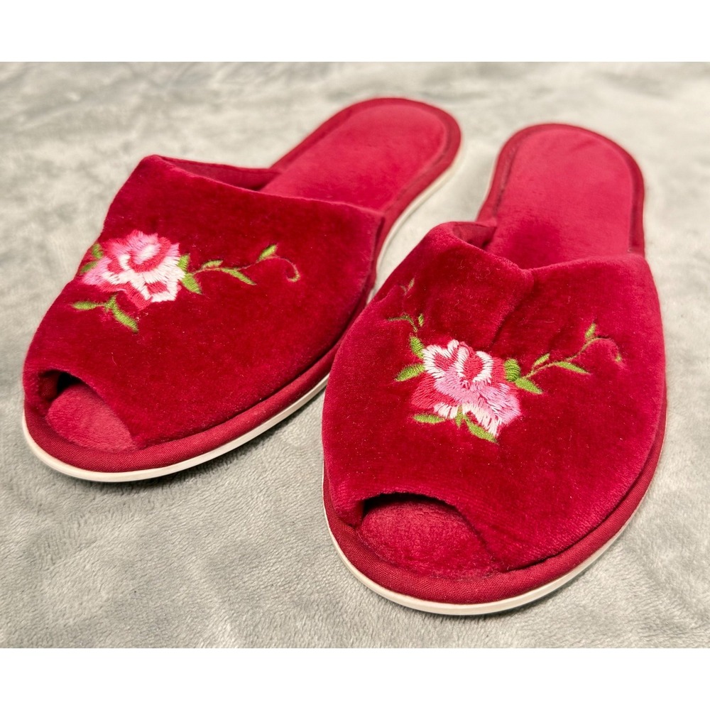 Dearfoams Slippers Womens Medium 6.5-7.5 Red Velvet Rose Embroidered Slide